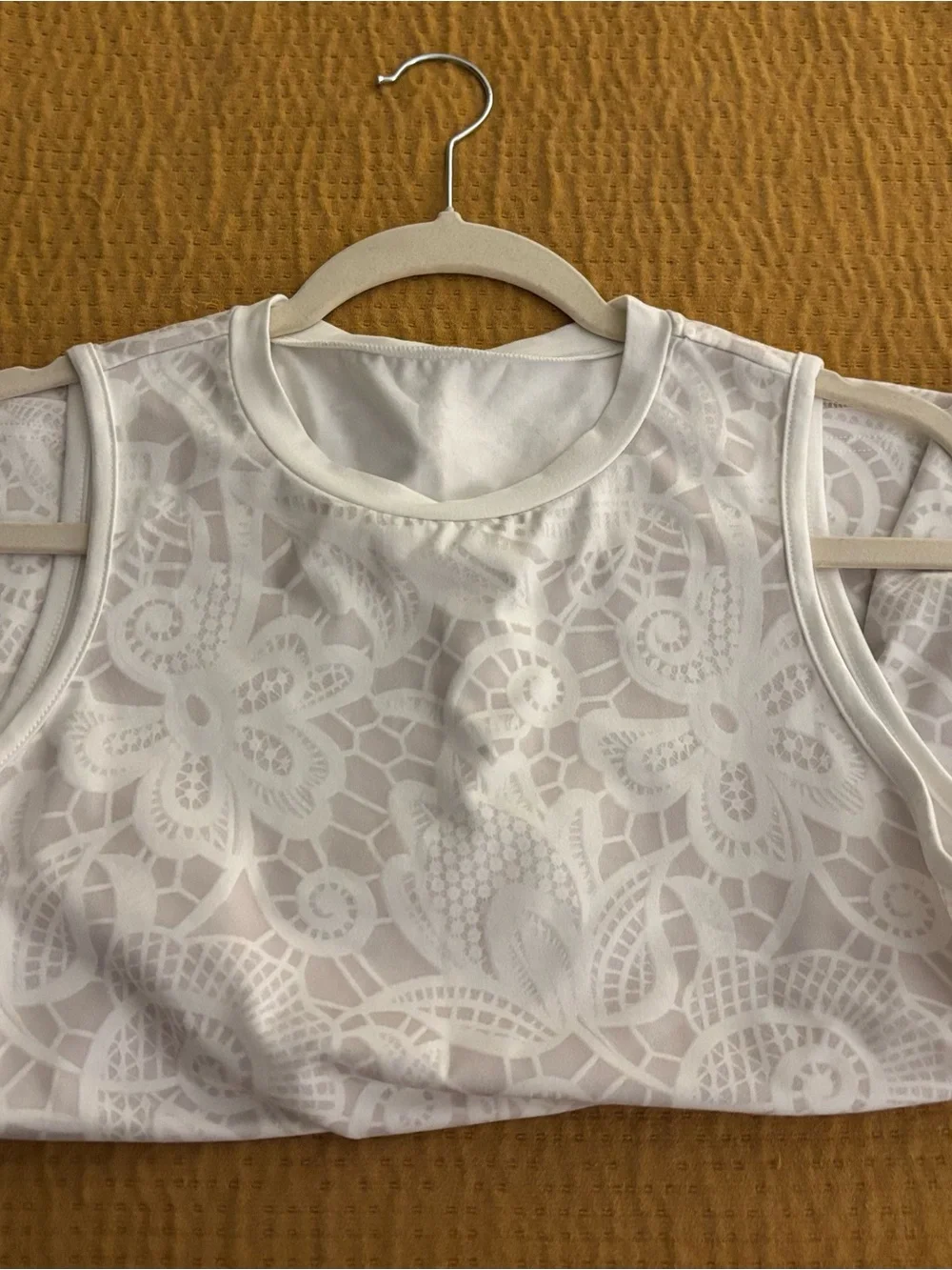 SHEIN White Lace Overlay Patterned Tank Top